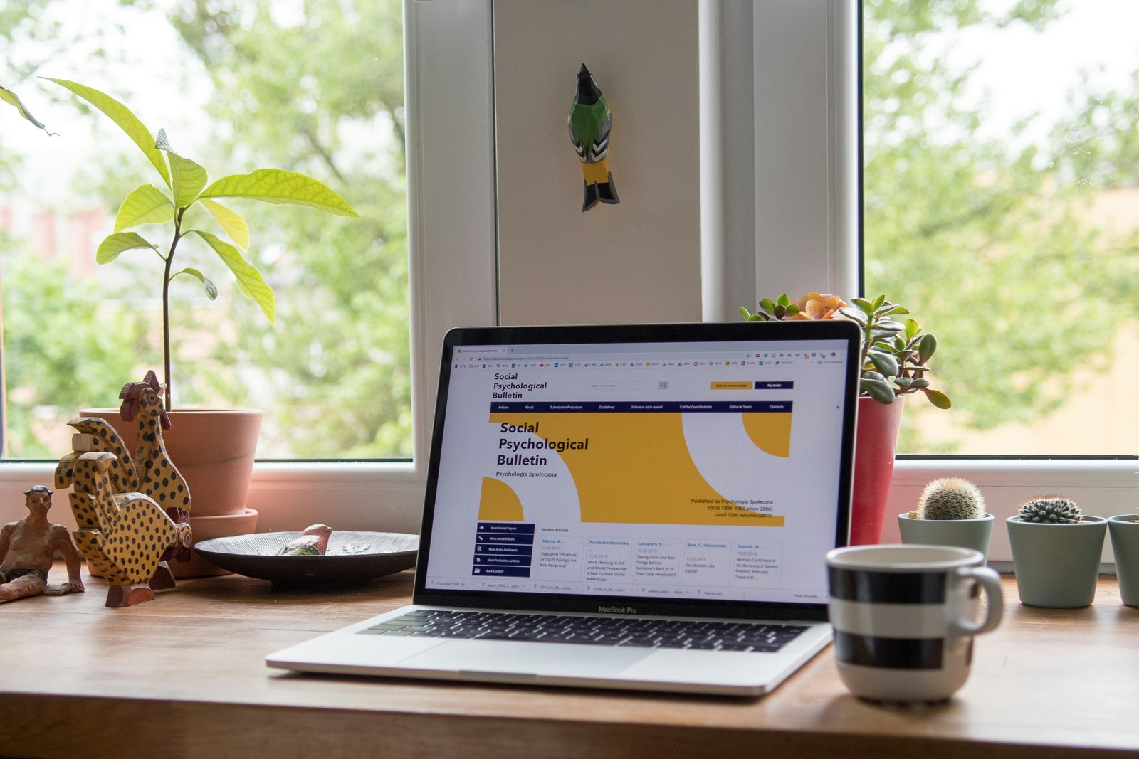 How AI Assistants Can Improve Customer Service for SMEs